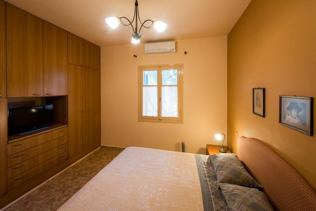 Mazourka Apartment Stavros  Ngoại thất bức ảnh